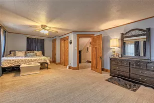 423 E Pittsburgh St, Greensburg, PA 15601 - Photo 23