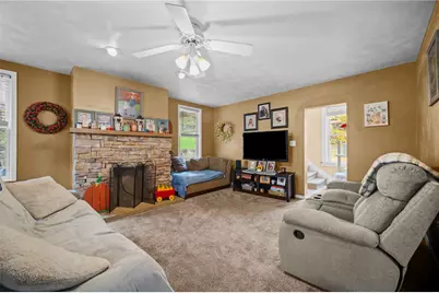 10 Jacquette Pl, Uniontown, PA 15401 - Photo 3