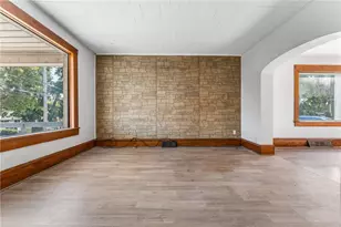 929 Winslow Ave, New Castle, PA 16101 - Photo 3