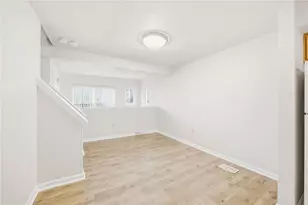 137 Freeland St, Pittsburgh, PA 15210 - Photo 11