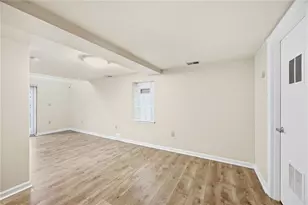 137 Freeland St, Pittsburgh, PA 15210 - Photo 9