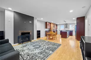 2619 Stromberg St, Pittsburgh, PA 15203 - Photo 3