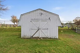 20 Jean St, Rostraver, PA 15012 - Photo 5