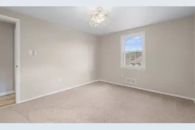 185 Grouse Dr, Elizabeth Twp/Boro, PA 15037 - Photo 25