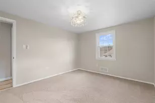 185 Grouse Dr, Elizabeth Twp/Boro, PA 15037 - Photo 25