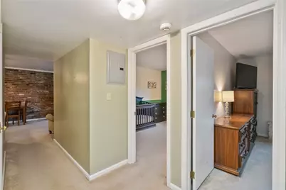 1100 Chatham Park Dr #K, Scott Township, PA 15216 - Photo 5