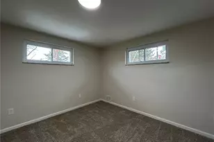 389 Rural Valley Rd, Buffalo Township, PA 15323 - Photo 17