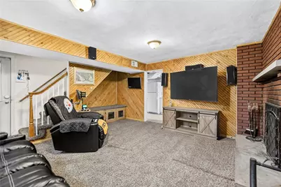 1705 Hassam, Moon/Crescent Twp, PA 15108 - Photo 31