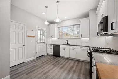 3928 Mintwood Street, Pittsburgh, PA 15224 - Photo 9