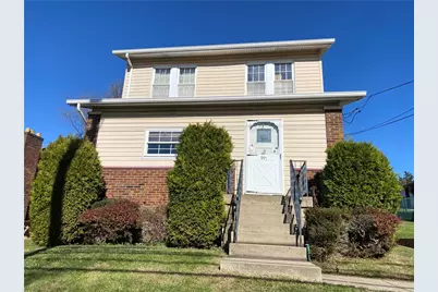 995 Forsythe Rd, Carnegie, PA 15106 - Photo 1