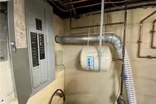 995 Forsythe Rd, Carnegie, PA 15106 - Photo 37