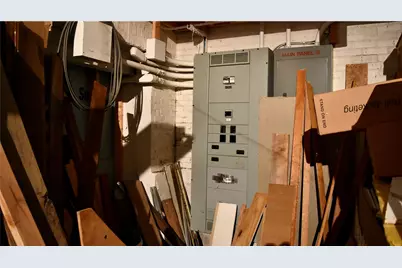 301 Old Washington Pike, Scott Township, PA 15106 - Photo 11