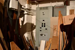 301 Old Washington Pike, Scott Township, PA 15106 - Photo 11