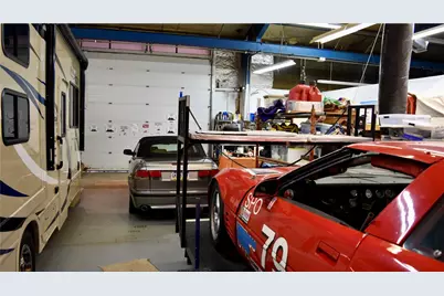 301 Old Washington Pike, Scott Township, PA 15106 - Photo 21