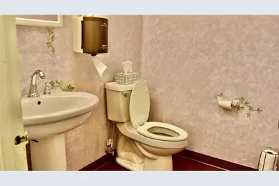 301 Old Washington Pike, Scott Township, PA 15106 - Photo 39