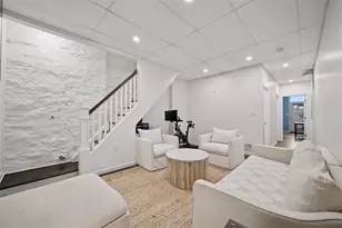 5745 Kentucky Ave, Pittsburgh, PA 15232 - Photo 31