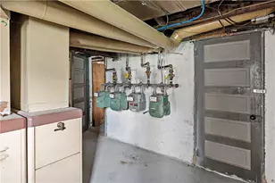 1210 Holmes St, McKees Rocks, PA 15136 - Photo 21