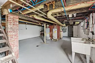 1210 Holmes St, McKees Rocks, PA 15136 - Photo 23