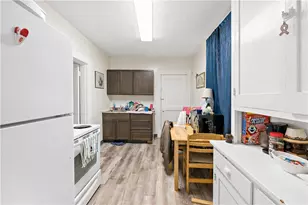 1210 Holmes St, McKees Rocks, PA 15136 - Photo 17