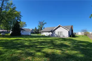 1476 Stoystown Rd, Somerset Township, PA 15541 - Photo 5