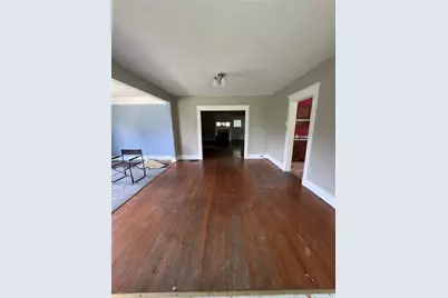 1109 McComb Ln, Pittsburgh, PA 15239 - Photo 5