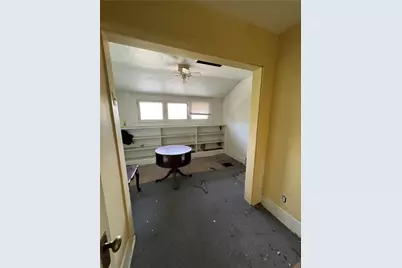 1109 McComb Ln, Pittsburgh, PA 15239 - Photo 25