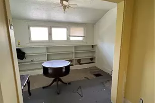 1109 Mccomb Ln, Pittsburgh, PA 15239 - Photo 25