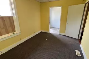 1109 Mccomb Ln, Pittsburgh, PA 15239 - Photo 13