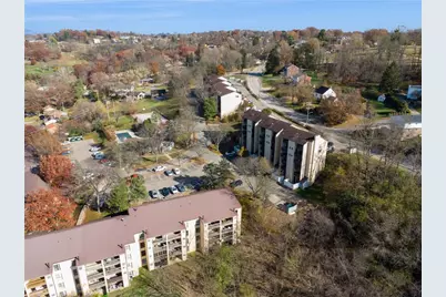 2034 Swallow Hill Rd #306, Scott Township, PA 15220 - Photo 27