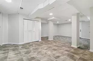 4423 Outlook Dr, West Mifflin, PA 15122 - Photo 19