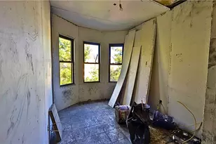 3021-3023 Zephyr Ave, Pittsburgh, PA 15204 - Photo 15