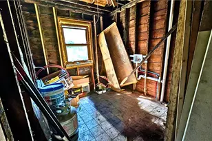 3021-3023 Zephyr Ave, Pittsburgh, PA 15204 - Photo 11