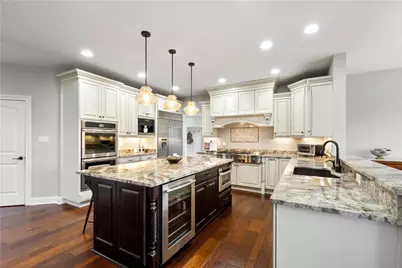 347 Buckingham Dr, Peters Township, PA 15367 - Photo 9