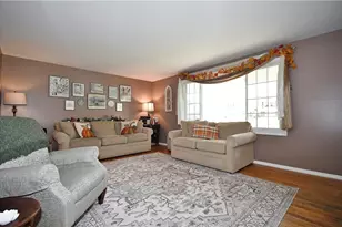 129 Wyngate Rd, Moon/Crescent Twp, PA 15108 - Photo 7