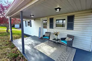 84 Crossridge Rd, Fallowfield, PA 15022 - Photo 7