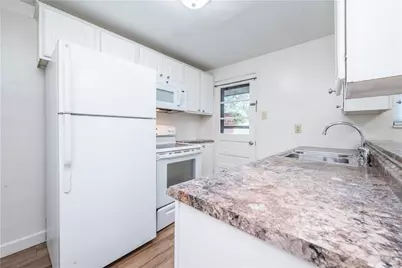 334 Moon Clinton Rd #B, Moon/Crescent Twp, PA 15108 - Photo 13