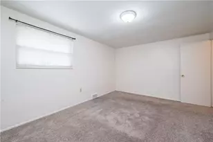 334 Moon Clinton Rd, Moon/Crescent Twp, PA 15108 - Photo 29