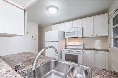 334 Moon Clinton Rd #B, Moon/Crescent Twp, PA 15108 - Photo 21