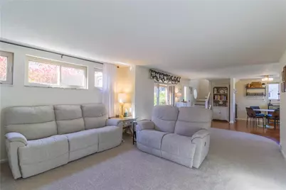 739 Linda Dr, Pittsburgh, PA 15226 - Photo 13