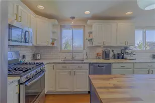 739 Linda Dr, Pittsburgh, PA 15226 - Photo 9