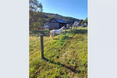 327 Sugar Run Road, Franklin Township, PA 15370 - Photo 41