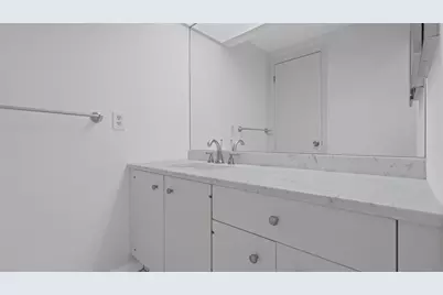 307 S Dithridge St #810, Pittsburgh, PA 15213 - Photo 17