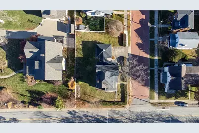 678 Gregg Ave, Bridgeville, PA 15017 - Photo 35