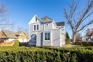 678 Gregg Ave, Bridgeville, PA 15017 - Photo 3