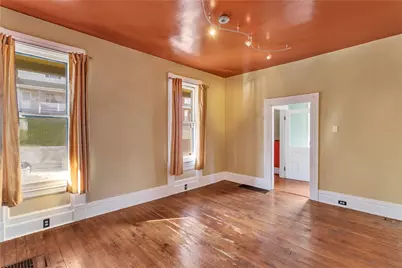 85 Wyoming St, Pittsburgh, PA 15211 - Photo 7