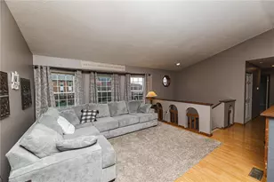 905 Glenwood Ct, Cranberry Township, PA 16066 - Photo 7