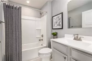 468 Clubhouse Dr, Rostraver, PA 15012 - Photo 15