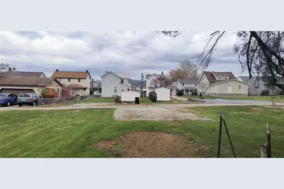 145-147 12th St, Connellsville, PA 15425 - Photo 3