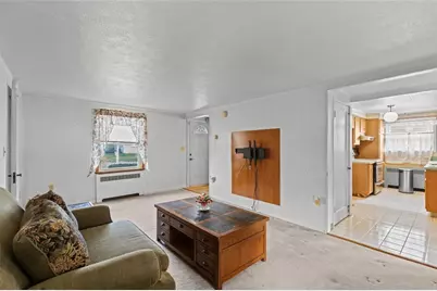 636 Constitution, Clairton, PA 15025 - Photo 3