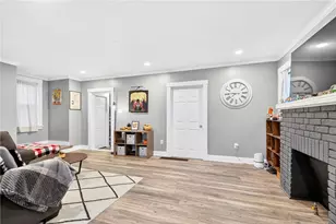 2202 McMinn St, Aliquippa, PA 15001 - Photo 9